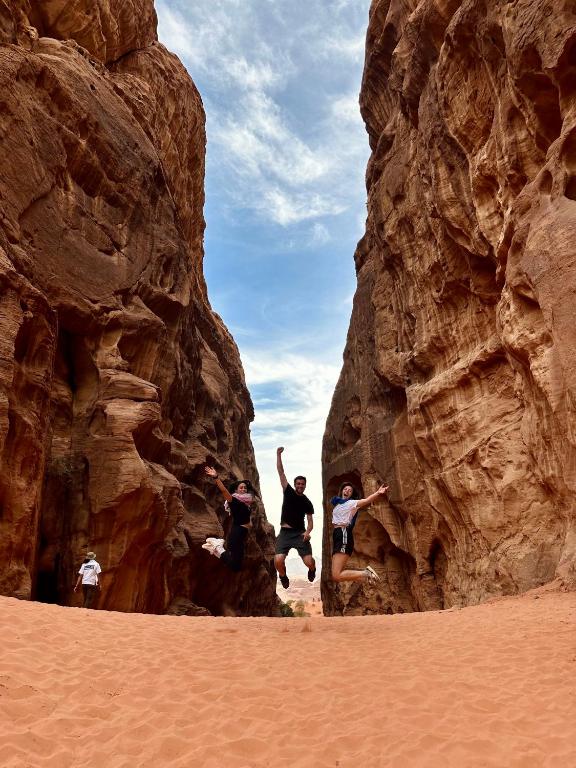 Gæster der bor på Desert Gate Camp