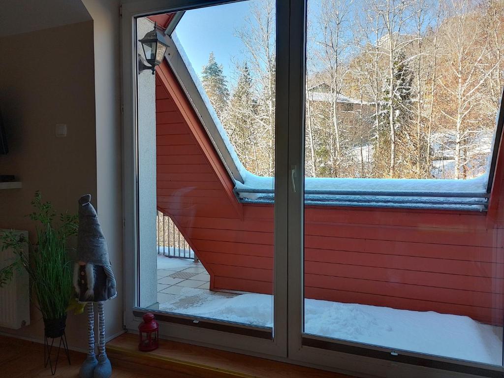 Nespecifikovaný výhled na hory nebo výhled na hory při pohledu z apartmánu