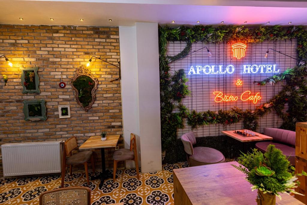 Posezení v ubytování APOLLO HOTEL & APARTMENtS
