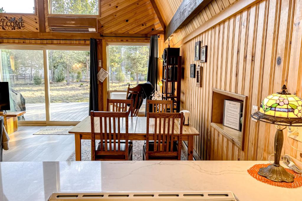Fotografie z fotogalerie ubytování River Bend Chalet v destinaci Sunriver