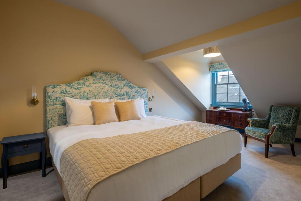 
Deluxe Junior Suite- Palmerston
