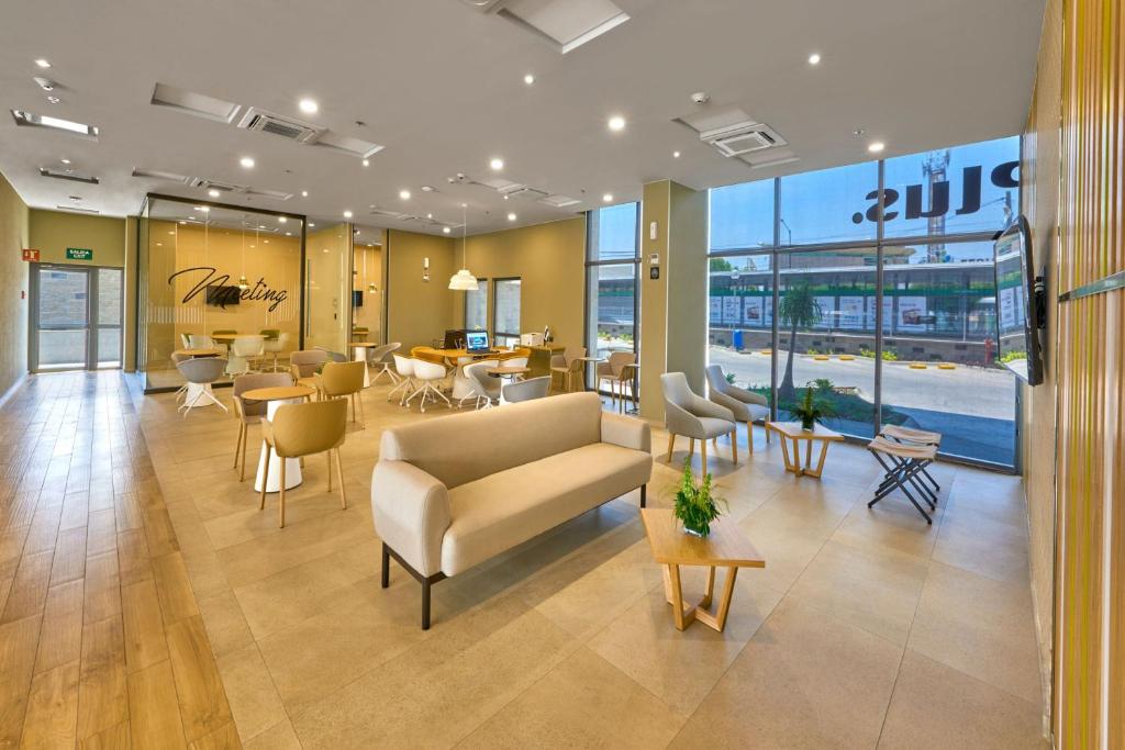 Posezení v ubytování City Express Plus by Marriott Leon Centro de Convenciones