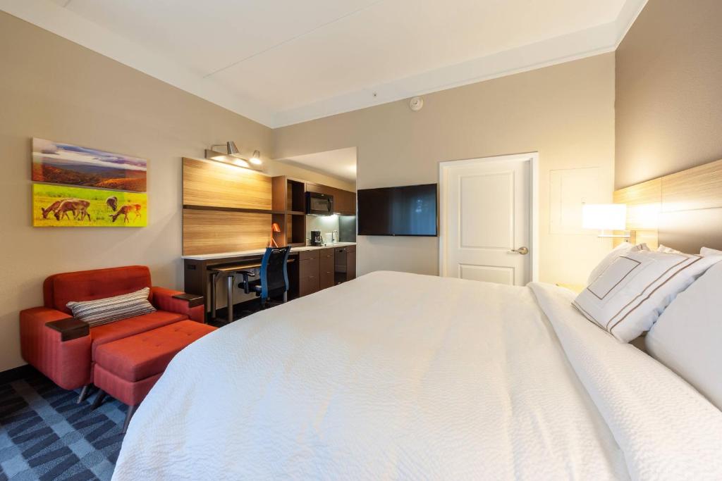 TownePlace Suites by Marriott Front Royal - Studio, 1 Koning