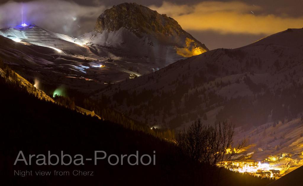 Výhľad na hory alebo výhľad na hory priamo z apartmánu