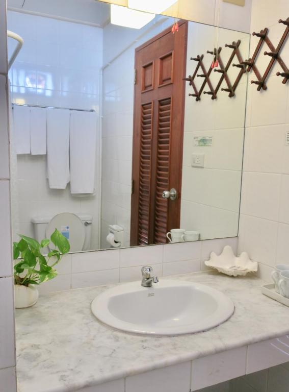 Fulay Hotel - Resim 9