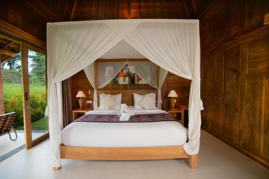 Kubu Sakian Villa and Restaurant Sidemen - Villa Met Tweepersoonsbed En Uitzicht Op Tuin