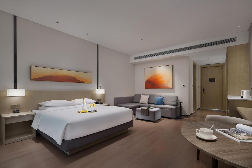 Hyatt Place Changsha Airport - Camera King Con Divano Letto E Vista Giardino
