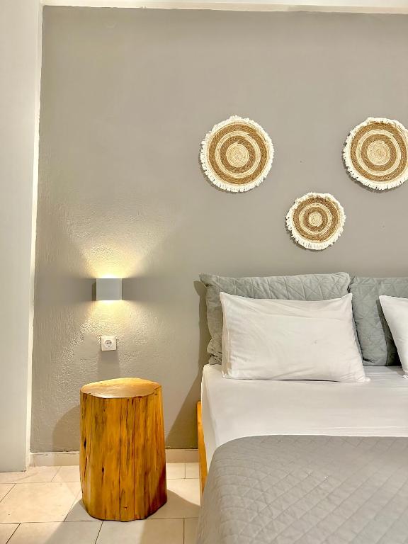 Postel nebo postele na pokoji v ubytování Harma Corfu