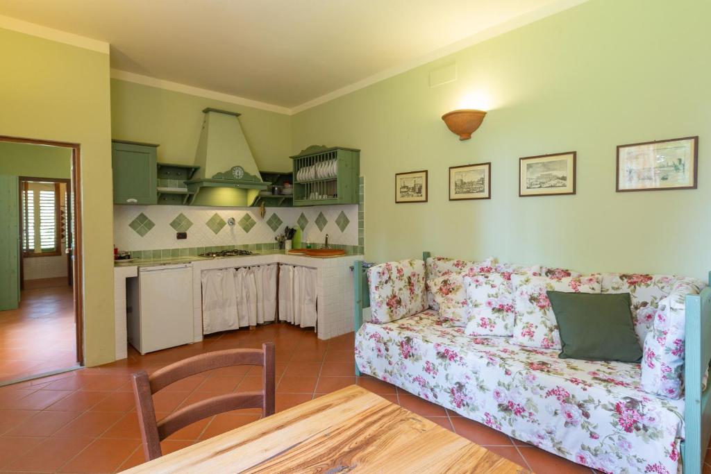 Kuchyň nebo kuchyňský kout v ubytování Albergo Villa San Michele