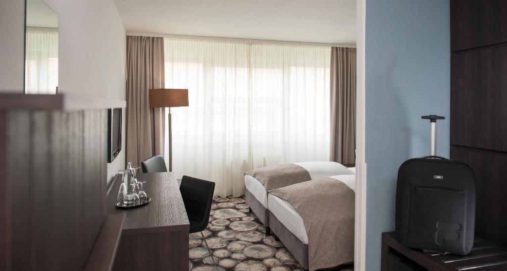 Victor's Residenz-Hotel Berlin Tegel - Resim 14