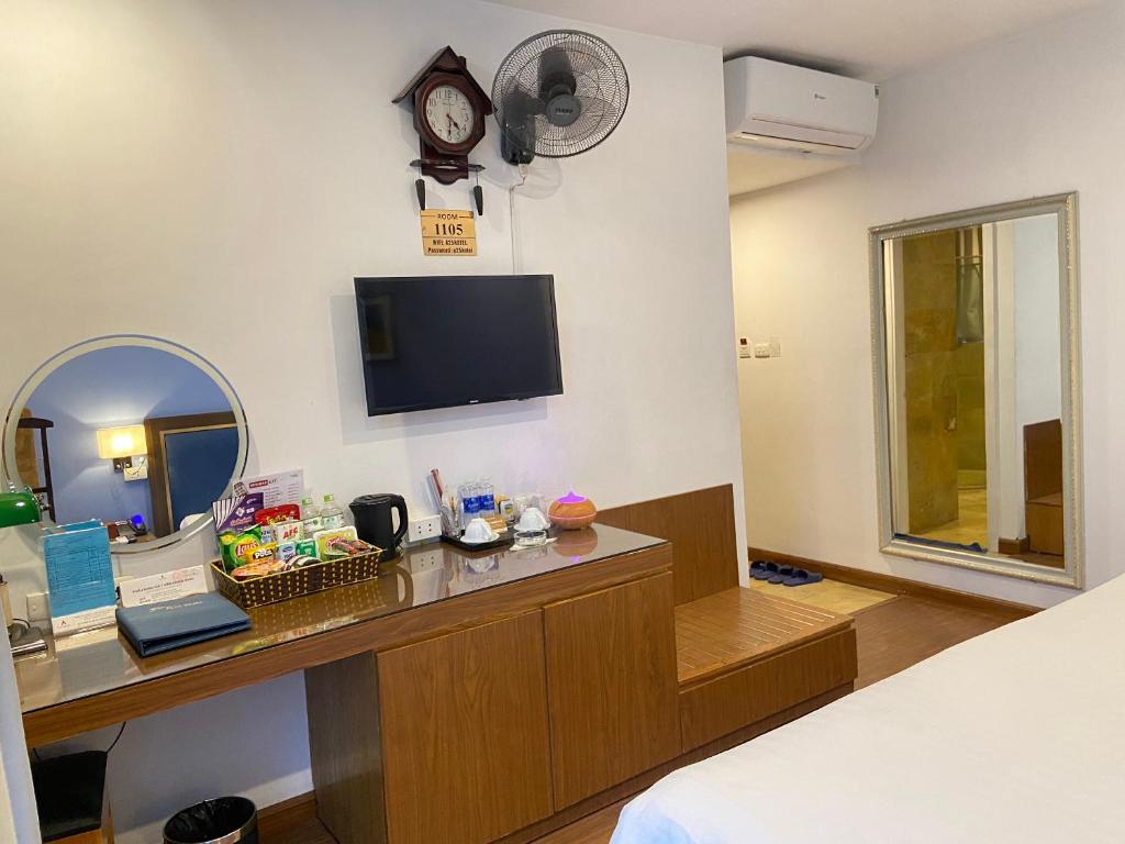 TV a/nebo společenská místnost v ubytování A25 Hotel - 12 Ngô Sỹ Liên