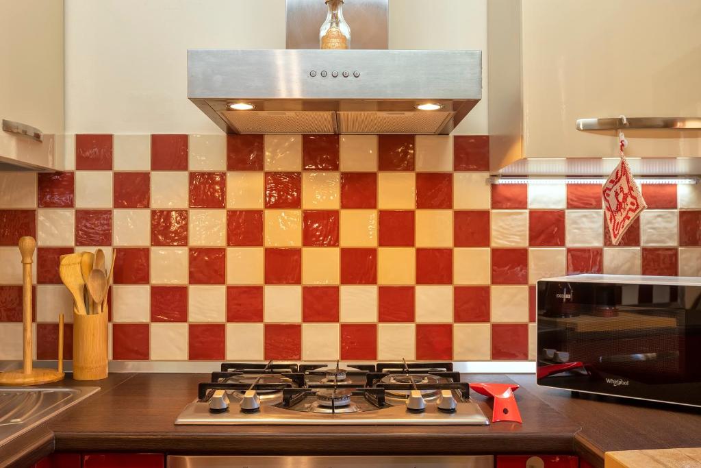 Kuchnia lub aneks kuchenny w obiekcie La Casa di Zaira