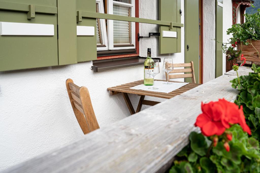 Gästehaus Hinterponholz - Apartment With Garden View