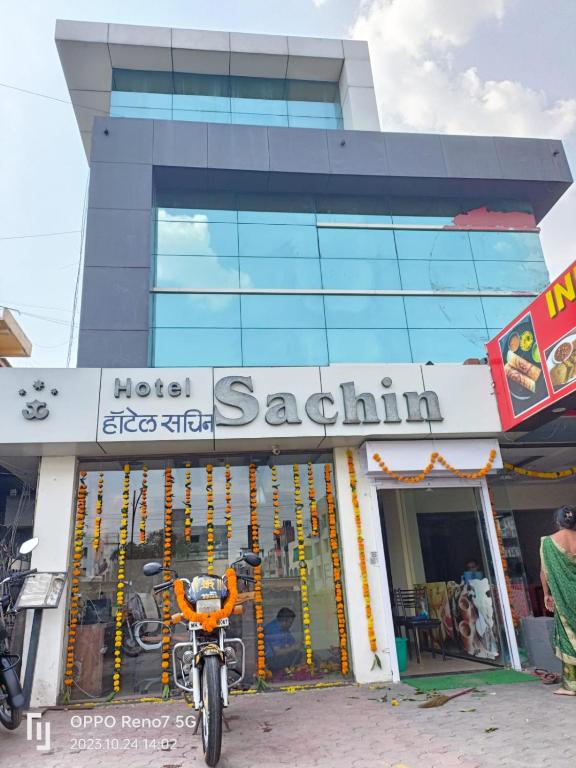 Fotografie z fotogalerie ubytování Hotel Sachin v destinaci Širdi