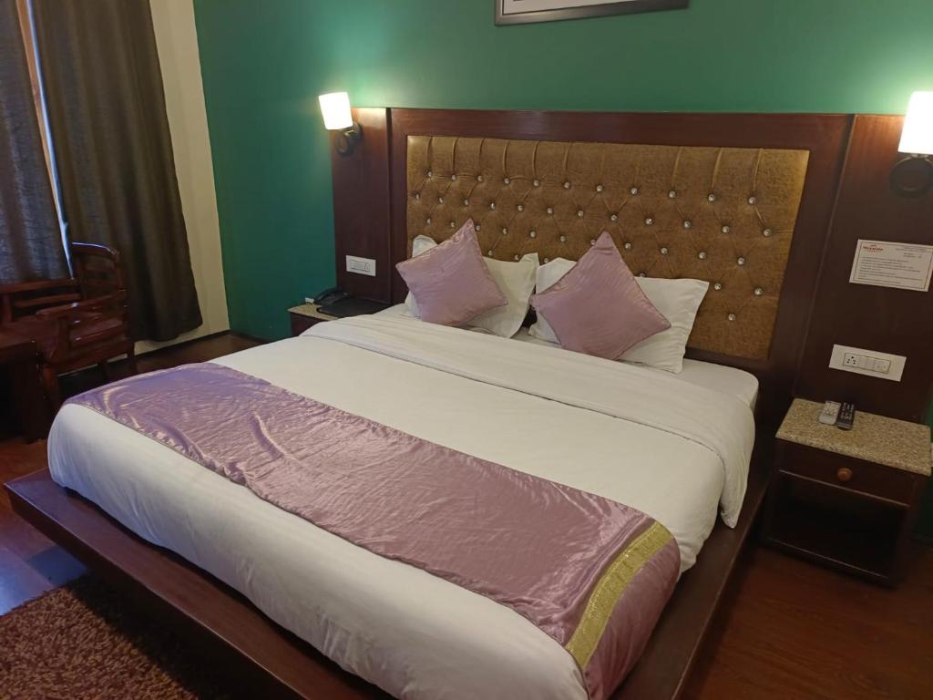 Grand Oasis - Housity