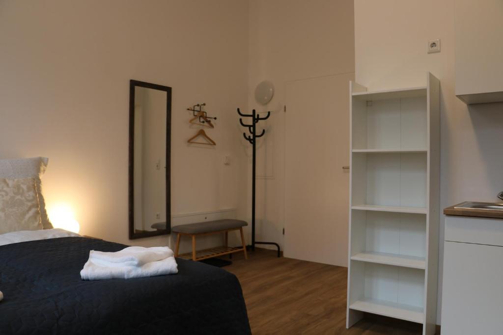 RIVER VIEW APARTMENT Wohnen am Fluss - 1