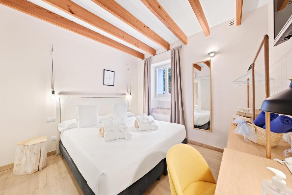 Es Corte Vell - Adults Only - Standard Double Room - Disability Access