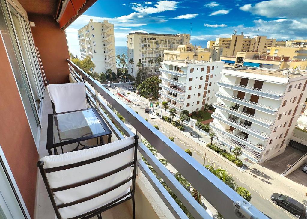 PM 1-7A. Spacious Two Bedroom Apartment in Marbella Centre.