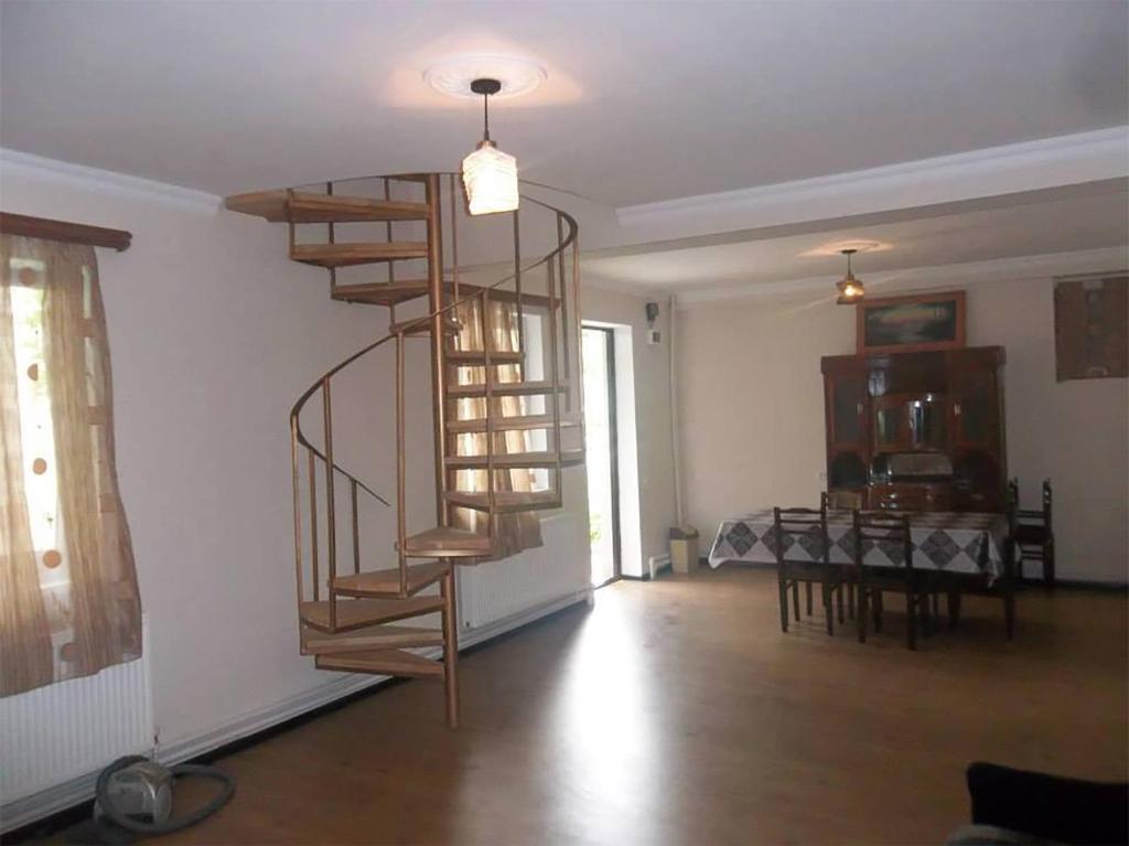 Fotografie z fotogalerie ubytování Hotel Nini v destinaci Stepancminda