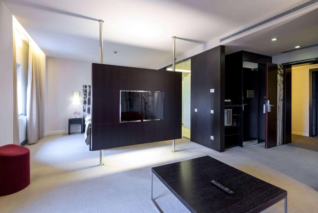 Ramada Plaza by Wyndham Bucharest Convention Center - Resim 25