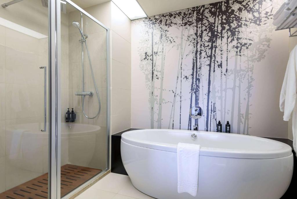 Ramada Plaza by Wyndham Bucharest Convention Center - Resim 33