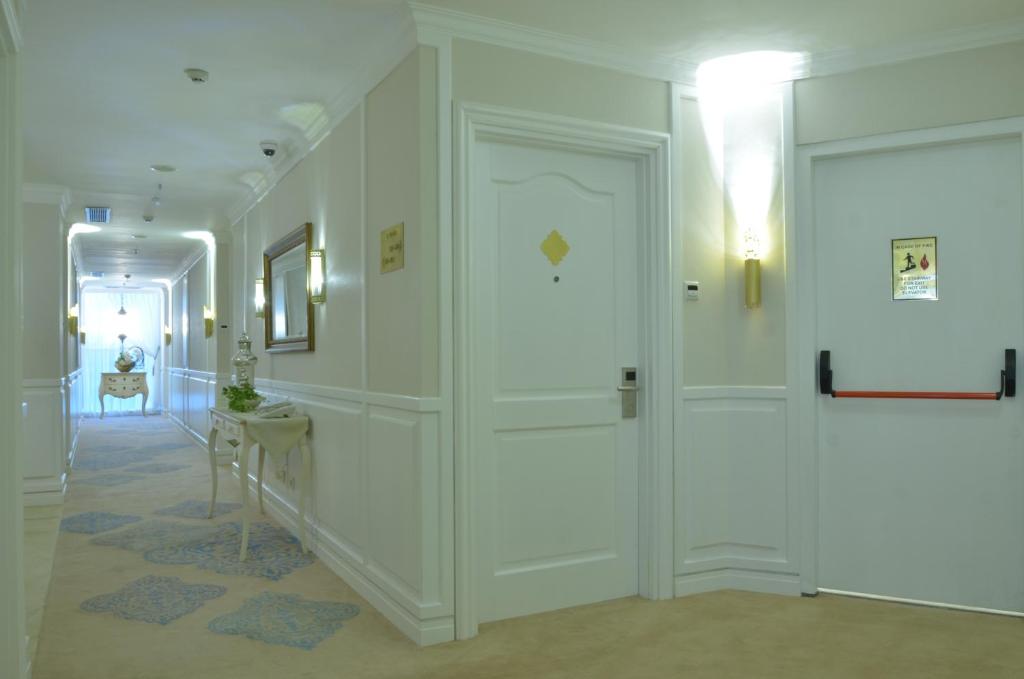 Fotografie z fotogalerie ubytování Noor Hotel v destinaci Bandung