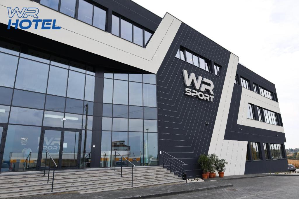 WR SPORT HOTEL & SPA - Centrum Sportu i Rozrywki - Resim 40