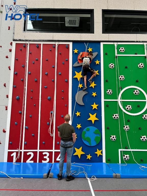 WR SPORT HOTEL & SPA - Centrum Sportu i Rozrywki - Resim 30