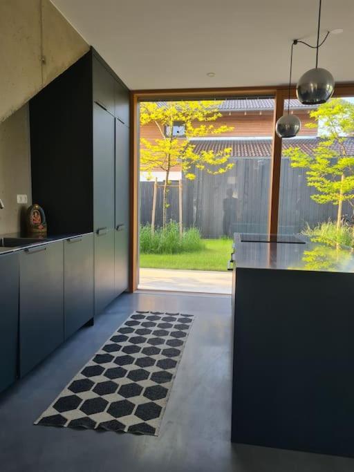 Fotografie z fotogalerie ubytování Ferienhaus Bergblick 170qm nur 5 min zum Chiemsee v destinaci Übersee