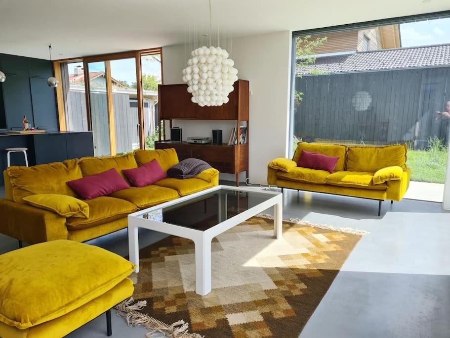 Posezení v ubytování Ferienhaus Bergblick 170qm nur 5 min zum Chiemsee
