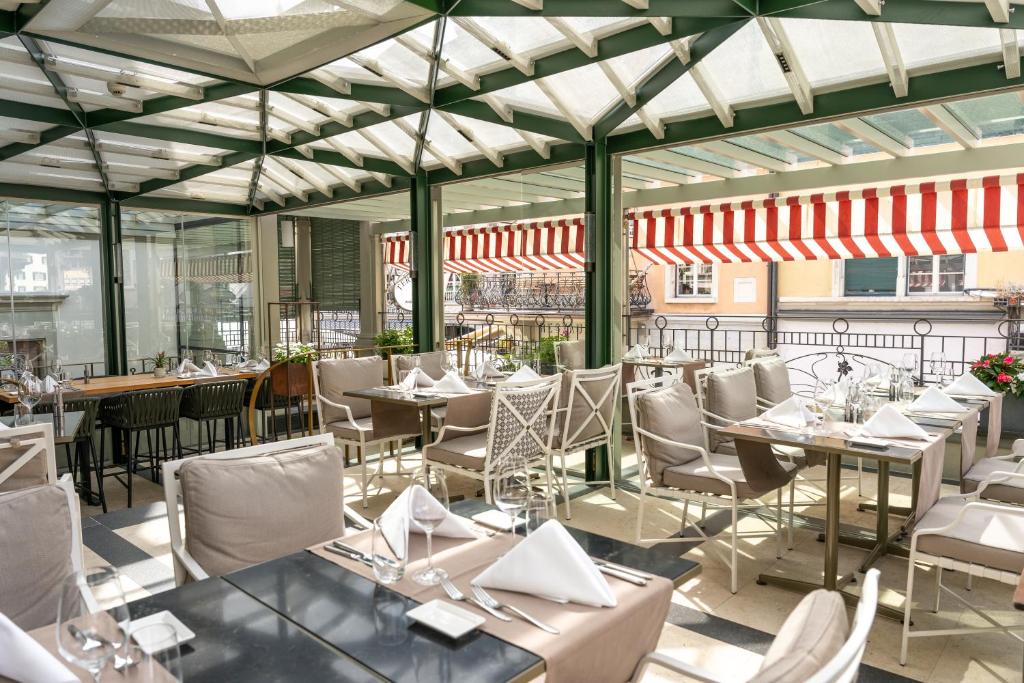 Restaurace v ubytování Romantik Hotel Wilden Mann Luzern