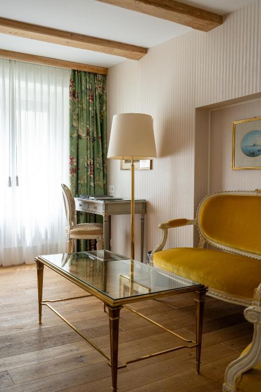 Romantik Hotel Wilden Mann Luzern - Resim 10