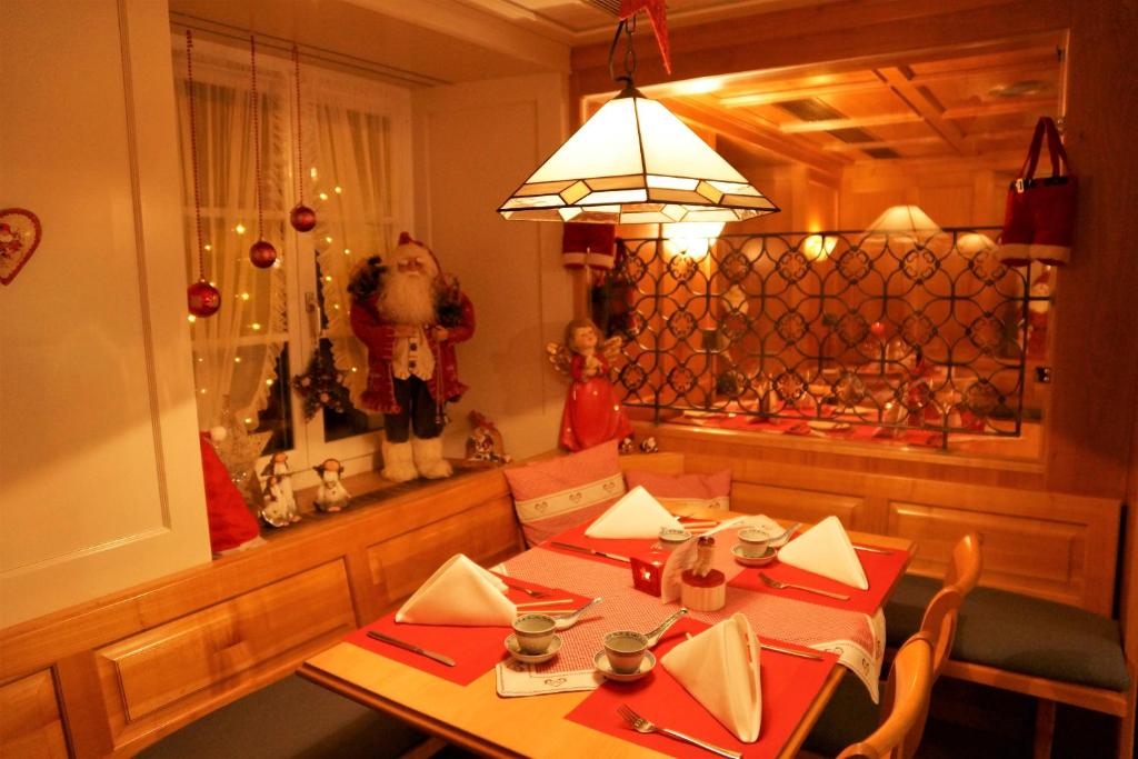 Restaurace v ubytování Hotel Restaurant Rössli