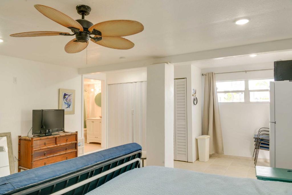 大松礁岛Big Pine Key Home on Bogie Channel with Dock and Slip!的相册照片