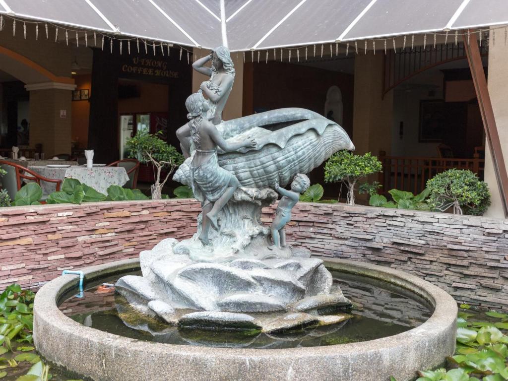 Eastern Grand Palace - Resim 18