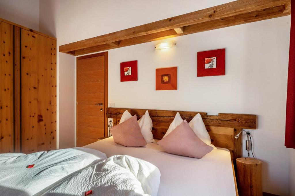 Postel nebo postele na pokoji v ubytování Ferienhaus Larch Soge Apt Karin