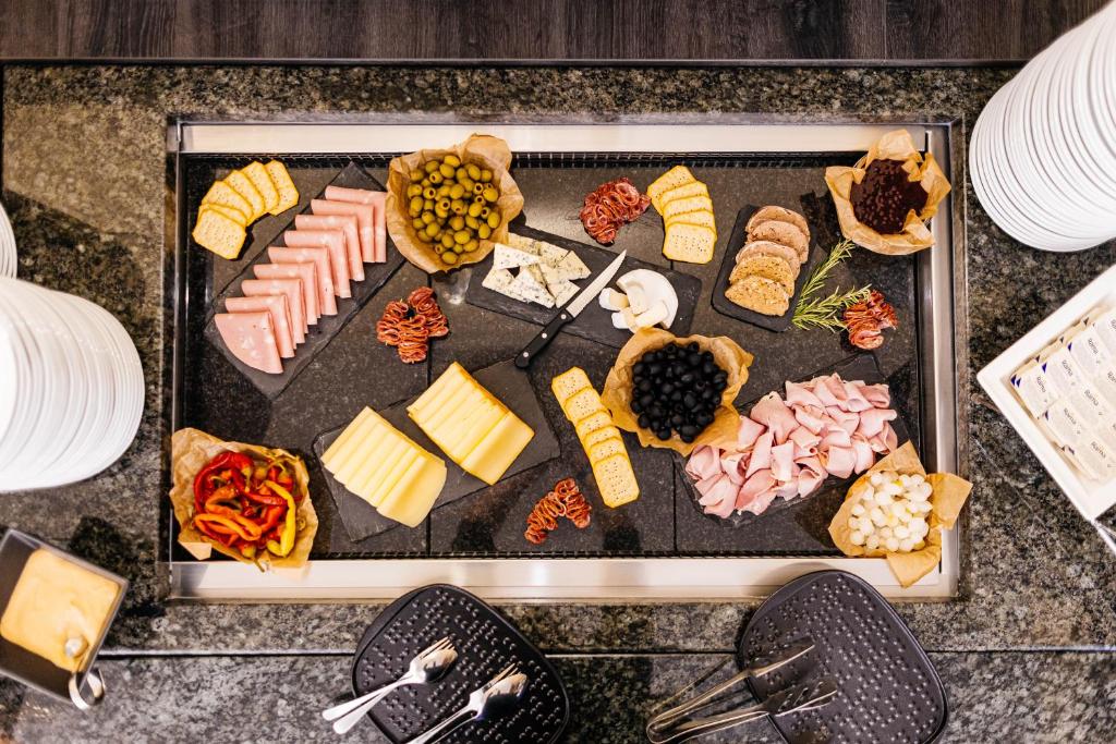 Grandhotel Zvon - Resim 8