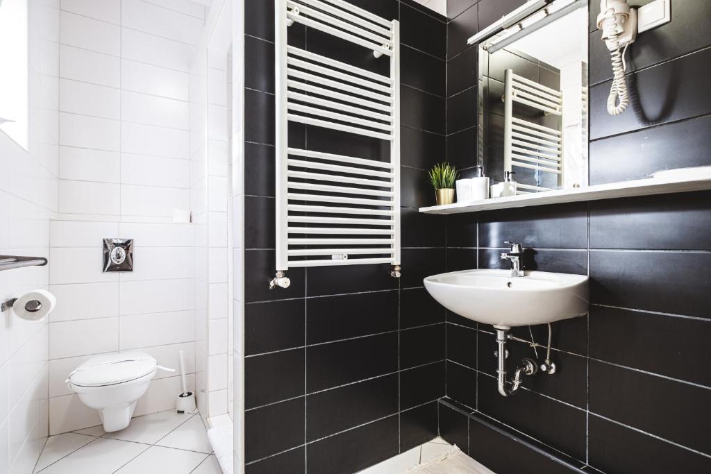 National Plus - Resim 23