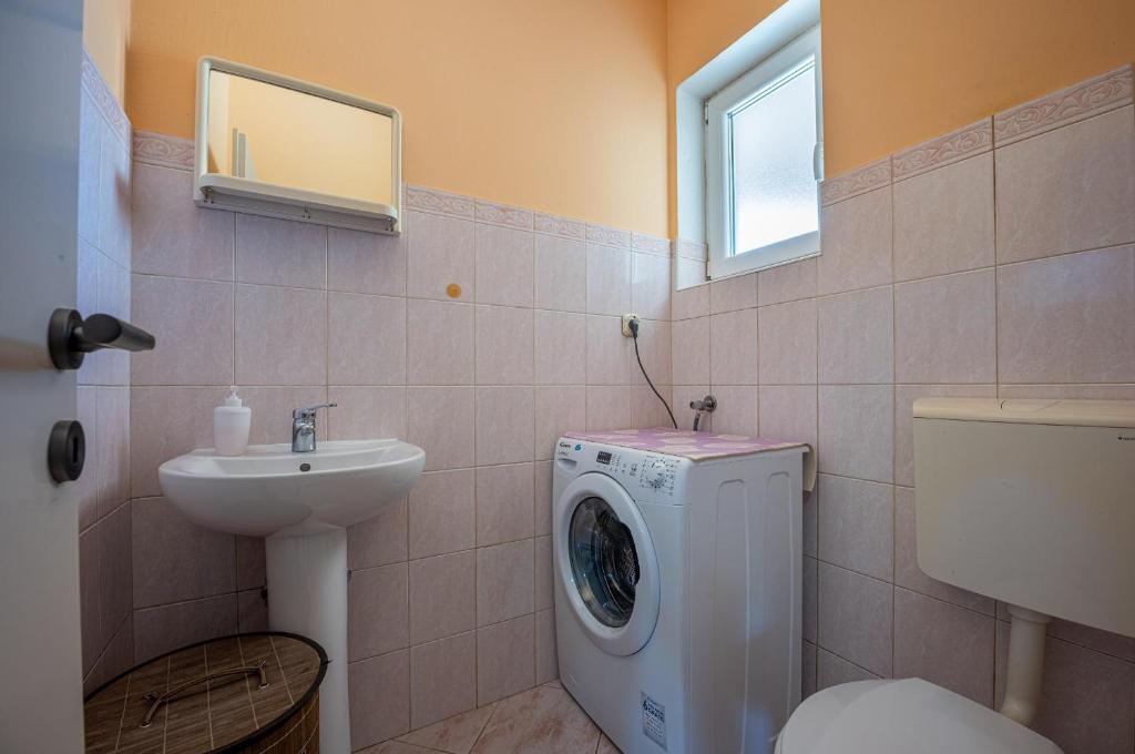 Un baño de Ana