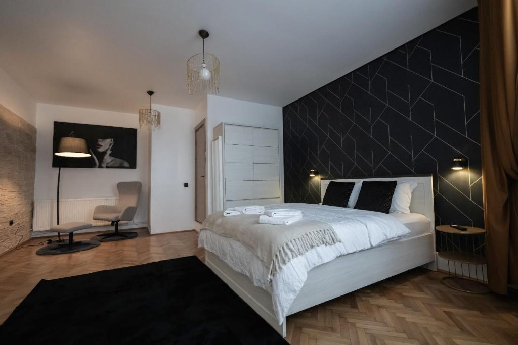 Casa Basarab Brasov - Resim 9