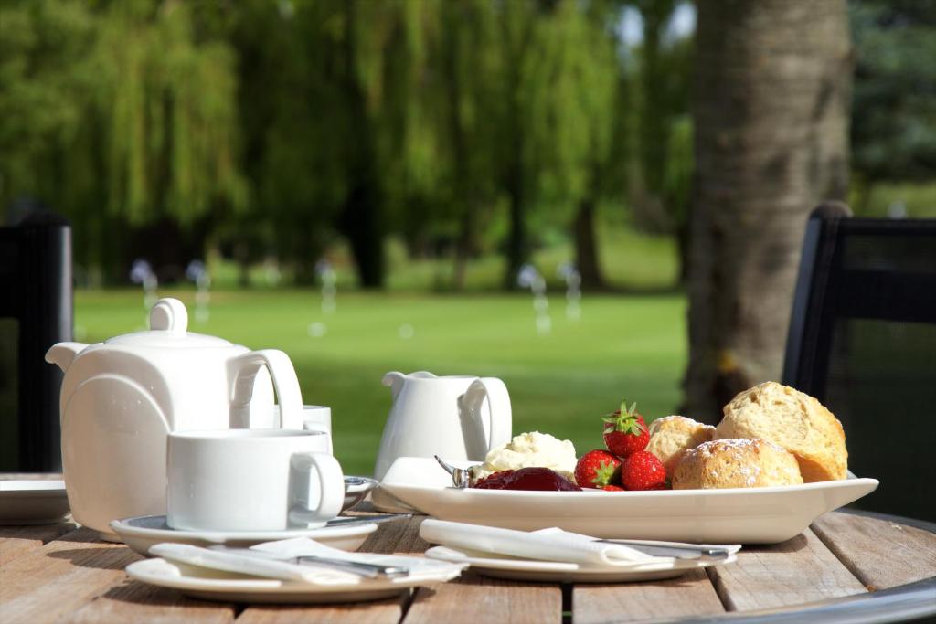 Cambridge Bar Hill Hotel, BW Signature Collection - Resim 30