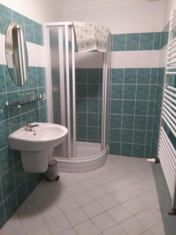 Koupelna v ubytování Hotel Nové Údolí