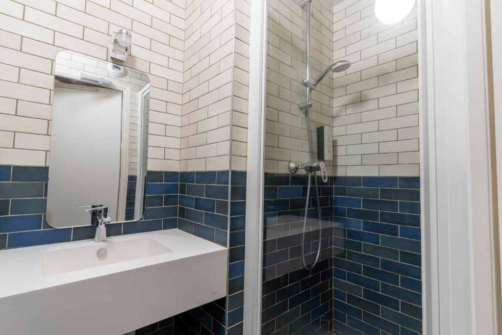 CALM Appart' & Hostel - Resim 45