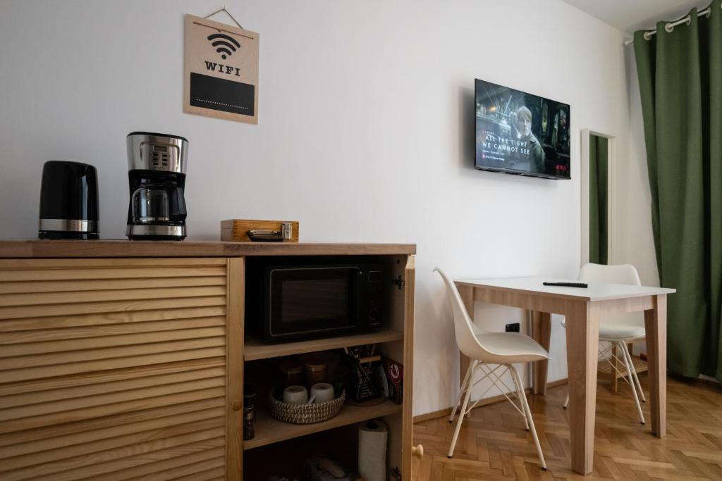 Casa Basarab Brasov - Resim 21