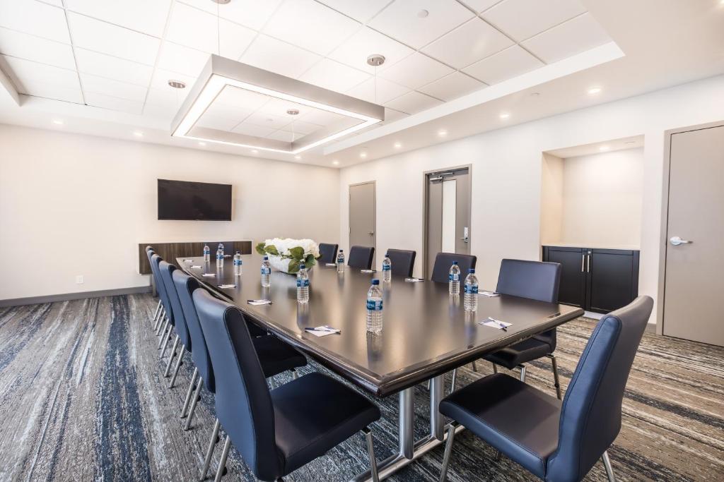 Holiday Inn Express Toronto-North York by IHG photo