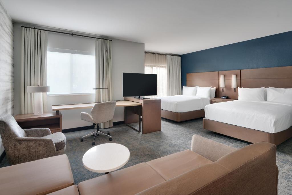 Postel nebo postele na pokoji v ubytování Residence Inn by Marriott Vail
