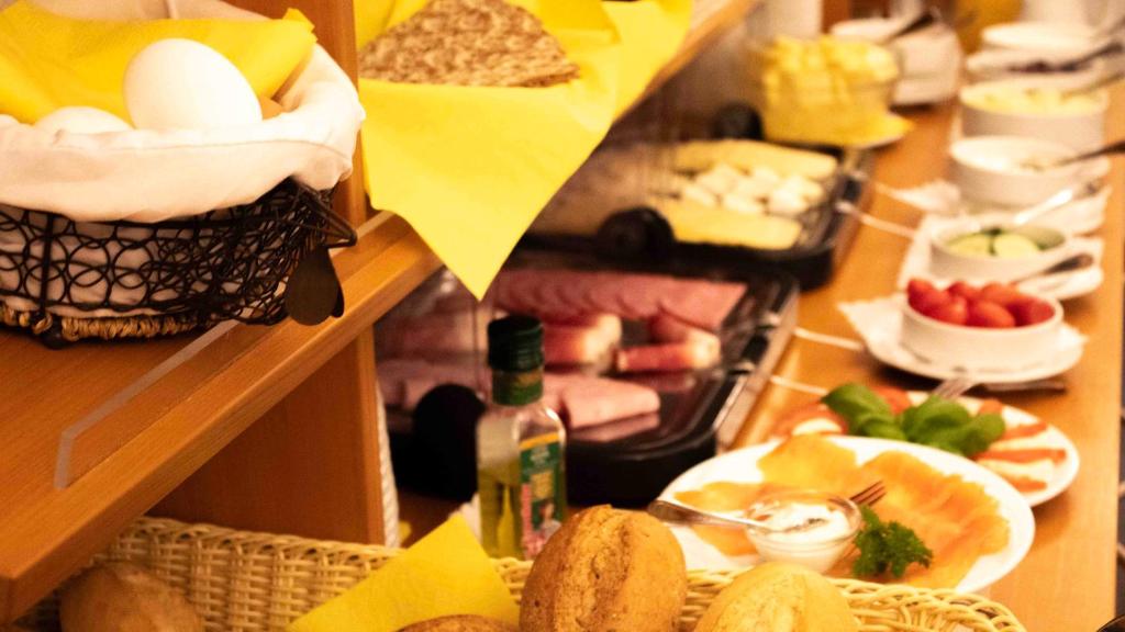 Hotel Restaurant Krokodil - Resim 10