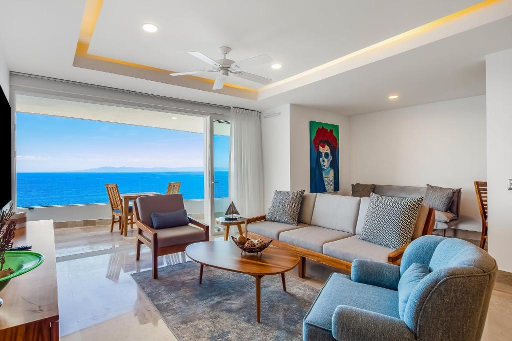 Blue Horizon 1002 Residences, Puerto Vallarta (updated prices 2024)
