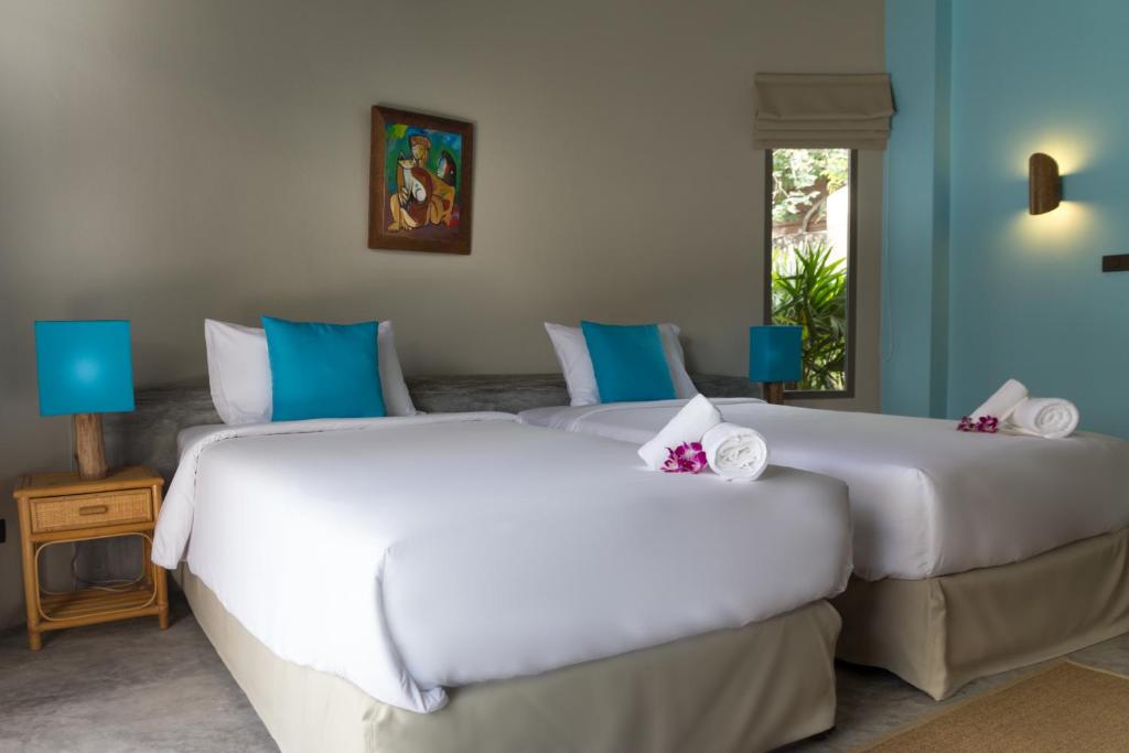 Secret Garden Beach Resort - Deluxe Garden Bungalow