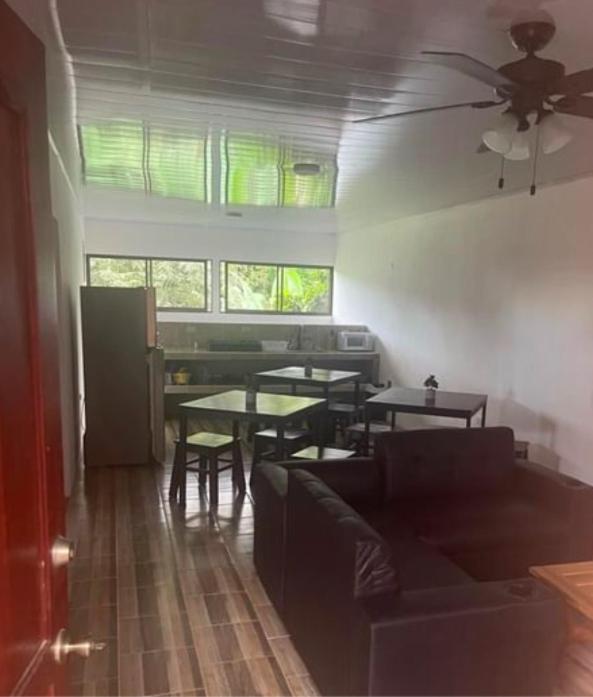 Posezení v ubytování Sky Hostel